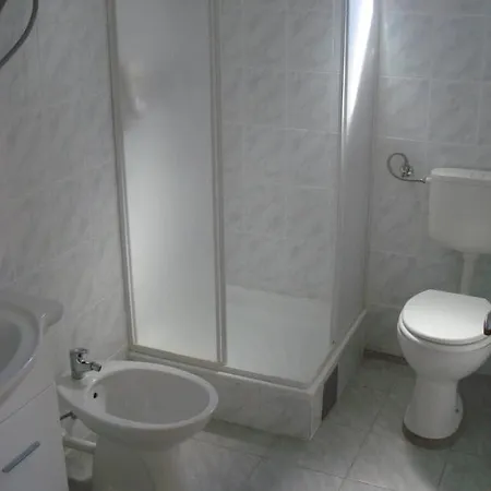 Kendel 1 Apartment